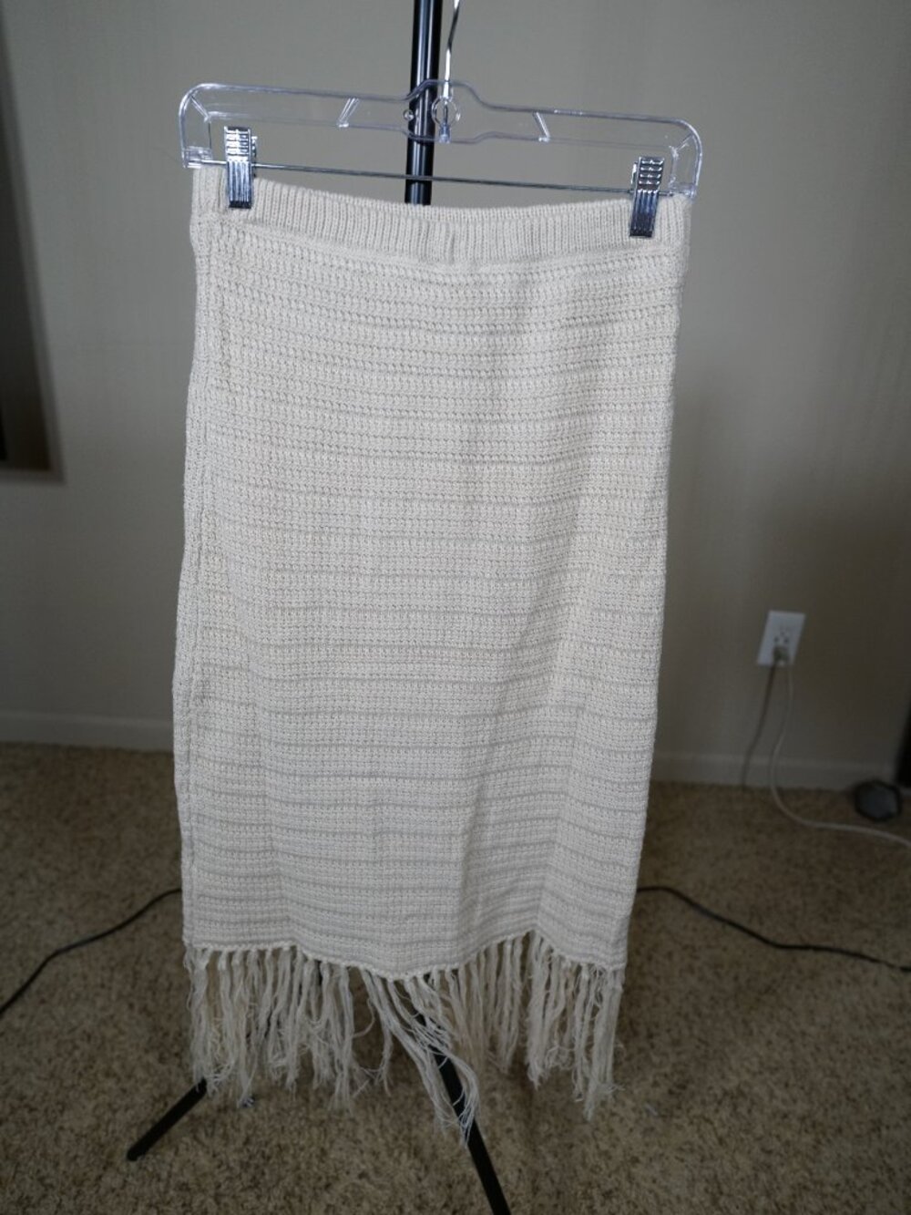 NWT Umgee Ivory Crochet Knit Fringe Midi Skirt Boho Western Cottagecore M - Picture 3 of 8